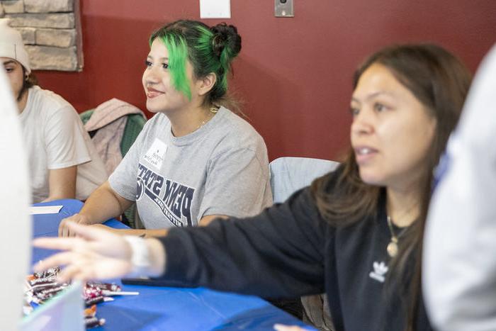 Students volunteer at Centro Hispano event